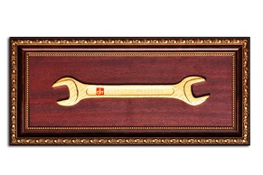 Сувенир Ключ рожковый