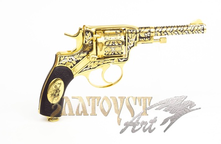 Охолощенный Револьвер " Буденовец "