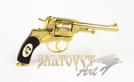Золотой украшенный Револьвер Феликс