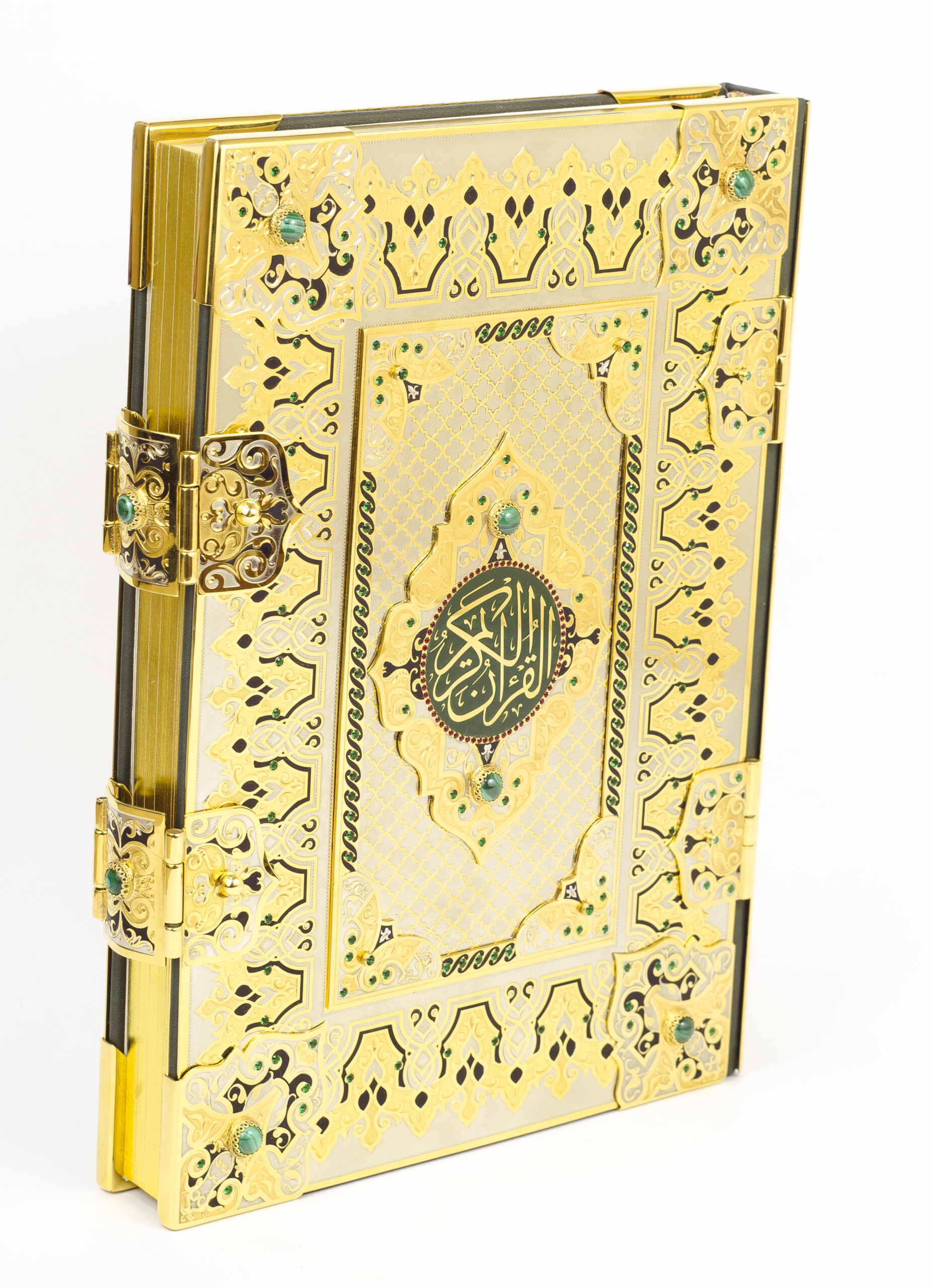 Книга Коран Золотой